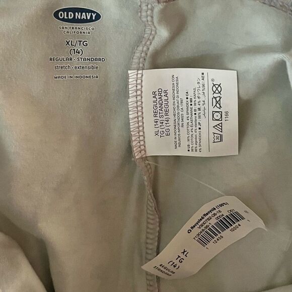 𝅺NWT Old Navy Leggings in Floral Print Size XL (14) - Picture 3 of 3